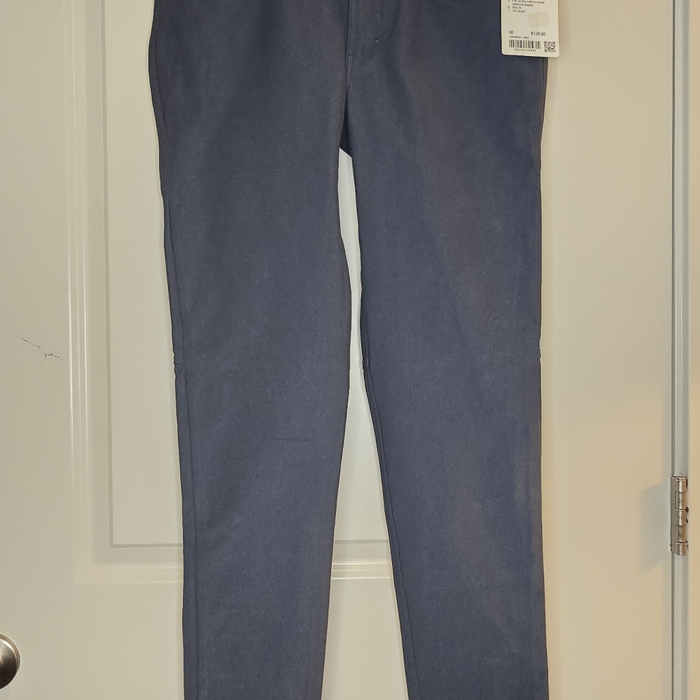 Lululemon ABC - Picture 7 of 8